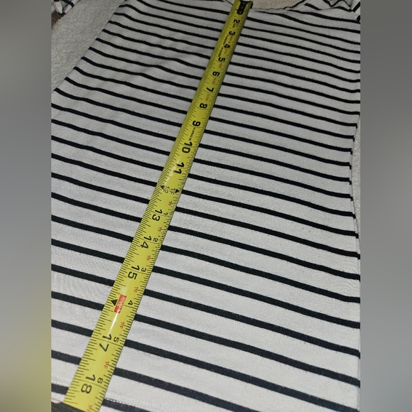 NOLLIE WOMEN'S XS WHITE W/BLACK STRIPES. EXCELLENT CONDITION. MEASUREMENTS. - Picture 6 of 12